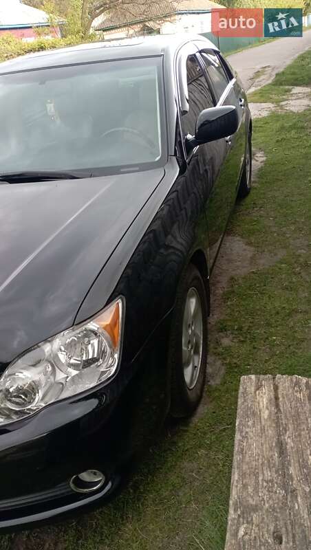 Седан Toyota Avalon 2007 в Куликівці