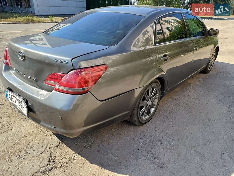 Седан Toyota Avalon 2007 в Запоріжжі