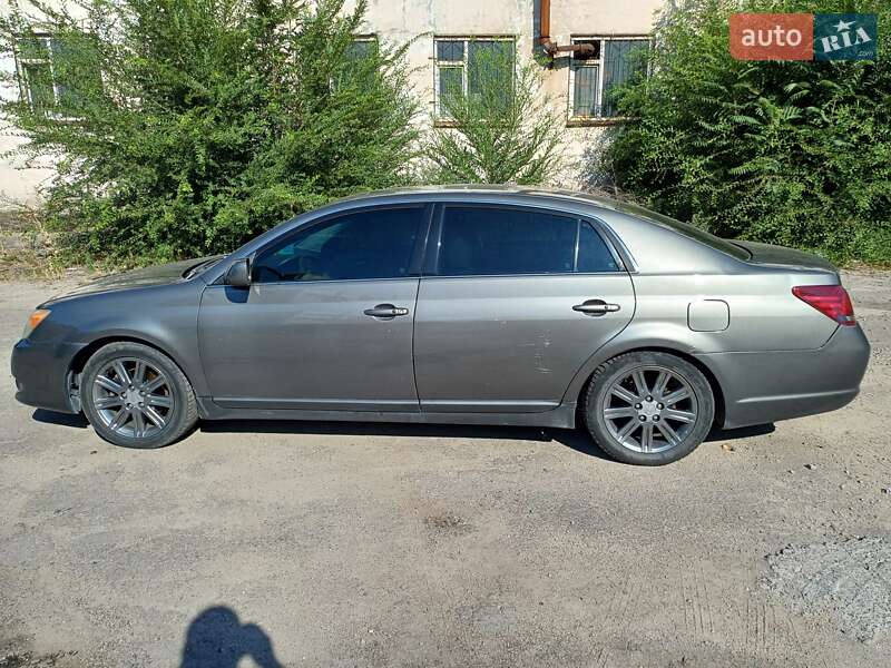 Седан Toyota Avalon 2007 в Запоріжжі