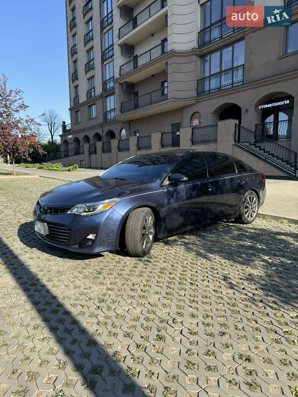 Toyota Avalon 2014