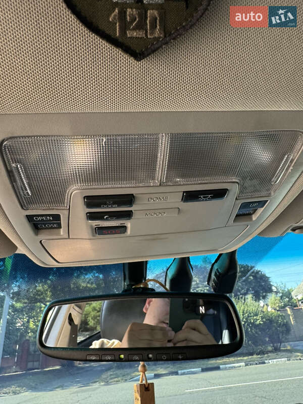 Седан Toyota Avalon 2014 в Харкові