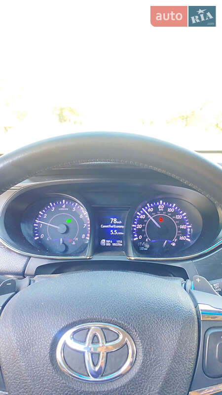 Седан Toyota Avalon 2014 в Виннице