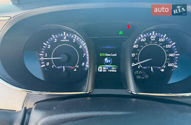 Седан Toyota Avalon 2015 в 