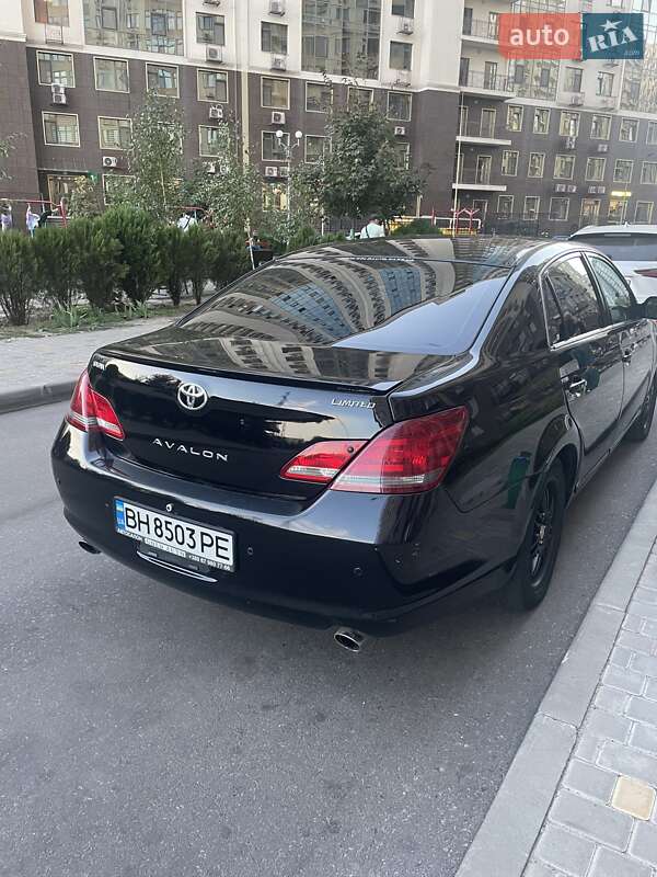 Седан Toyota Avalon 2006 в Одесі