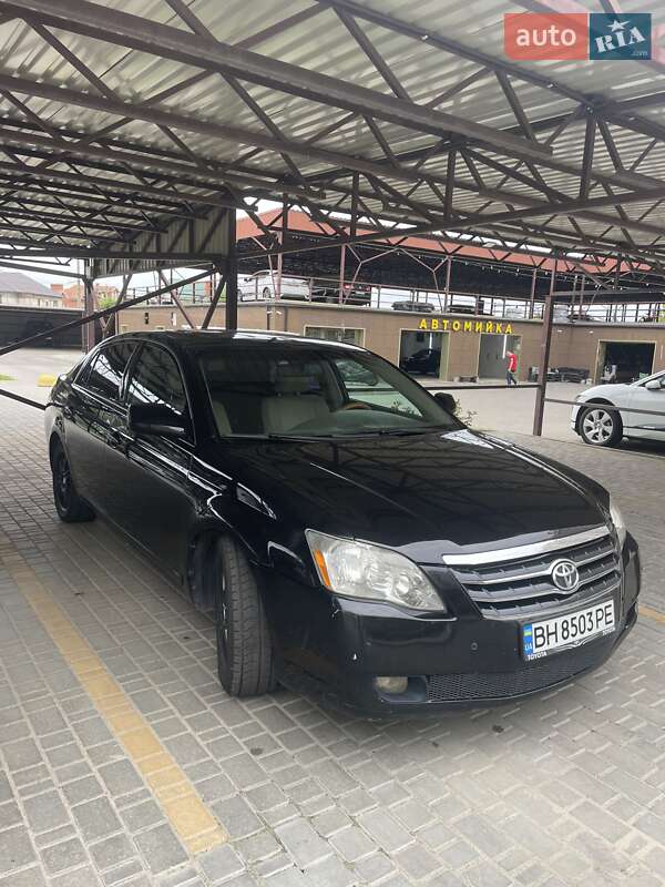 Седан Toyota Avalon 2006 в Одесі