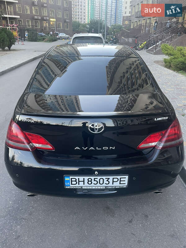 Седан Toyota Avalon 2006 в Одесі