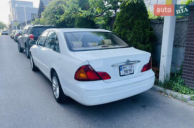 Седан Toyota Avalon 2002 в 
