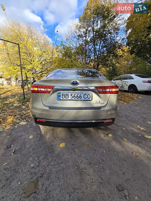 Седан Toyota Avalon 2013 в Днепре