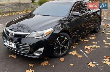 Седан Toyota Avalon 2013 в 