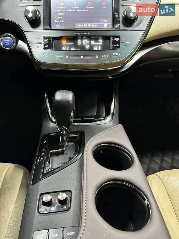 Седан Toyota Avalon 2016 в Одесі