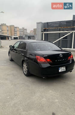 Седан Toyota Avalon 2007 в Києві