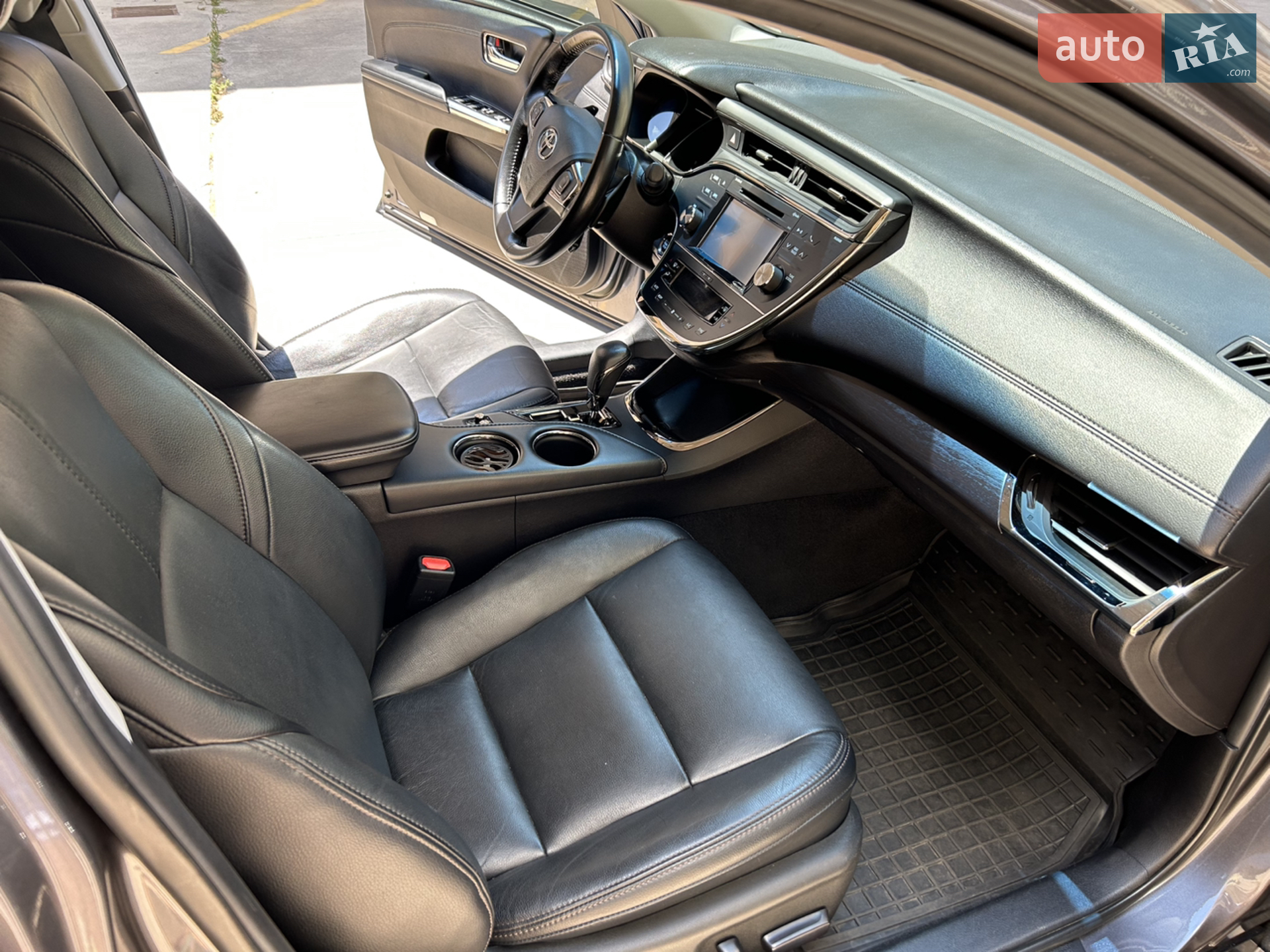 2016 Toyota Avalon - мініатюра 11