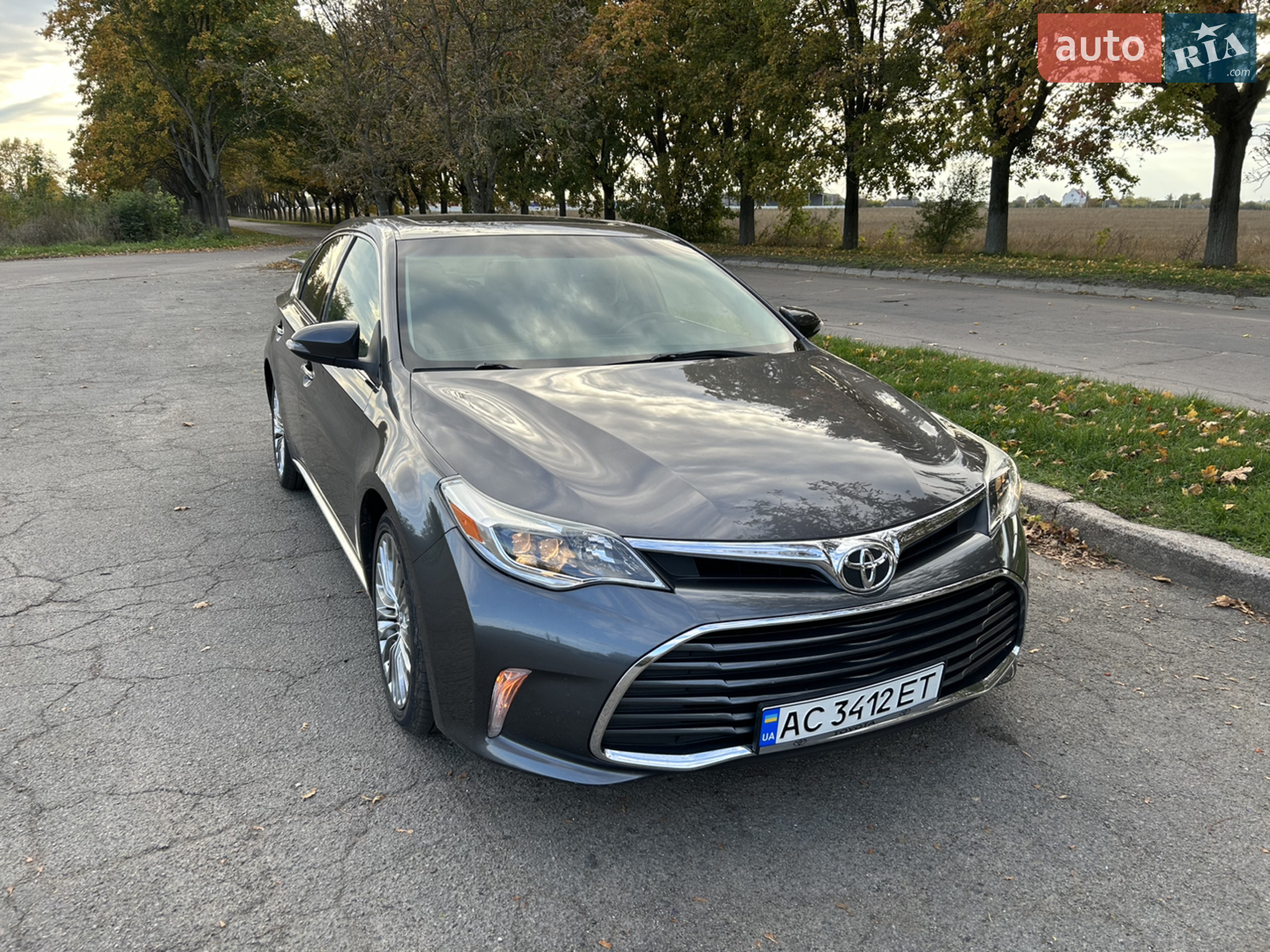 2016 Toyota Avalon - мініатюра 30