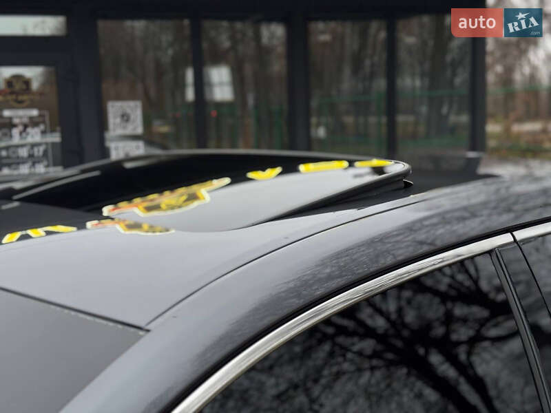 Седан Toyota Avalon 2013 в Ивано-Франковске