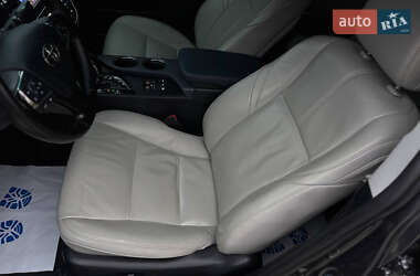 Седан Toyota Avalon 2013 в Ивано-Франковске