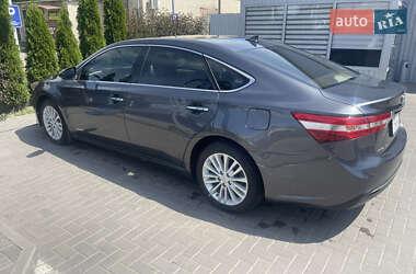 Седан Toyota Avalon 2013 в Виннице