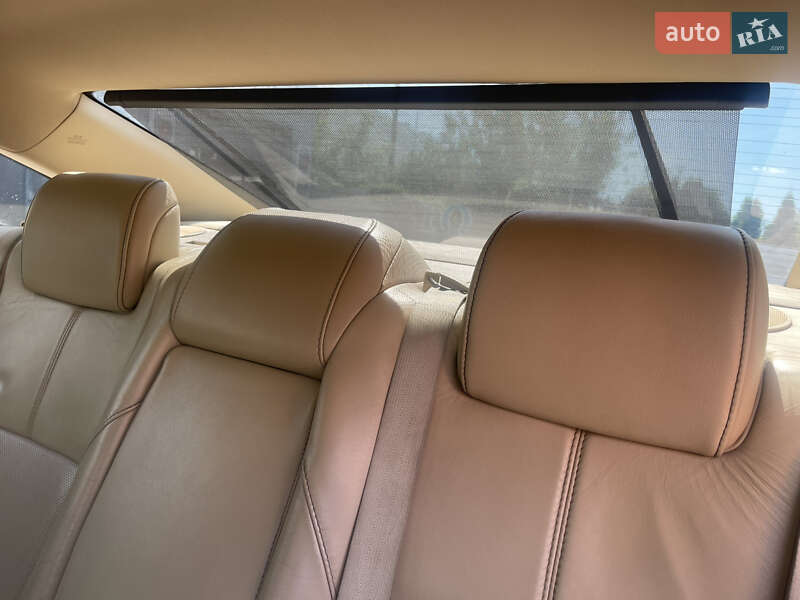 Седан Toyota Avalon 2013 в Виннице