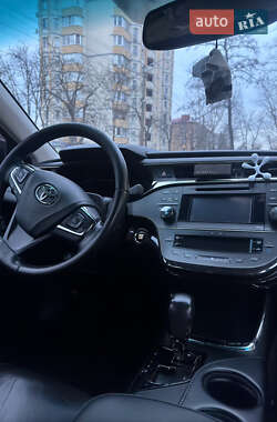 Седан Toyota Avalon 2013 в Киеве