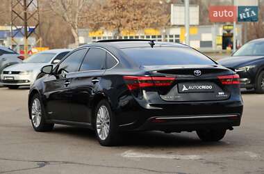 Седан Toyota Avalon 2013 в Киеве