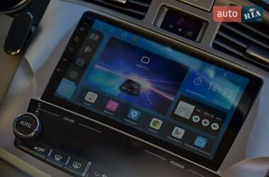 Седан Toyota Avalon 2011 в 