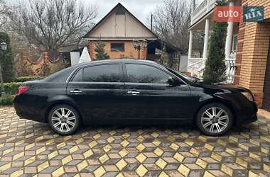 Седан Toyota Avalon 2008 в Киеве