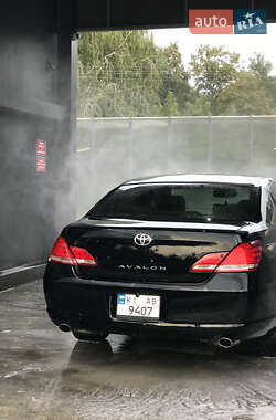 Седан Toyota Avalon 2007 в 