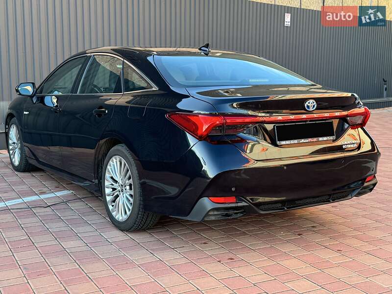 Седан Toyota Avalon 2020 в Одесі