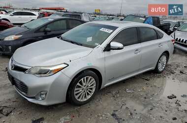 Toyota Avalon 2013