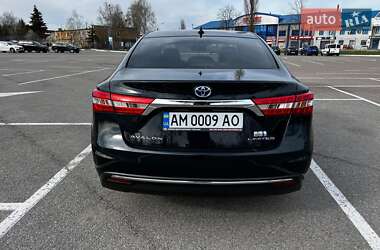 Седан Toyota Avalon 2015 в 