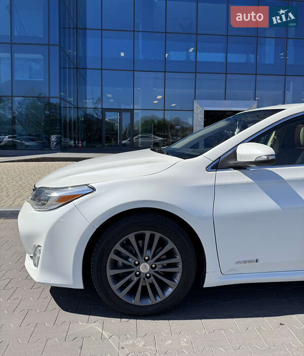 Седан Toyota Avalon 2014 в Одессе
