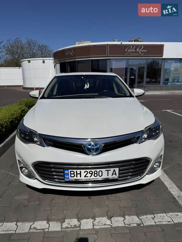 Седан Toyota Avalon 2014 в Одессе