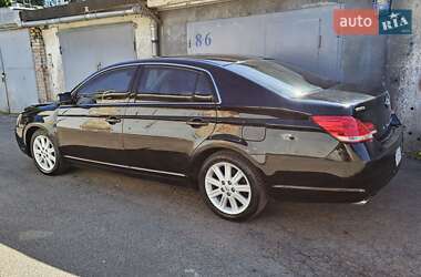 Седан Toyota Avalon 2007 в 