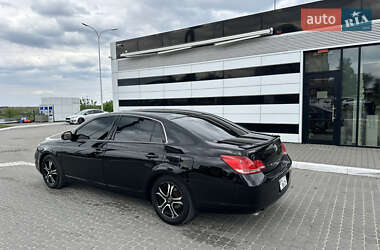 Седан Toyota Avalon 2006 в 