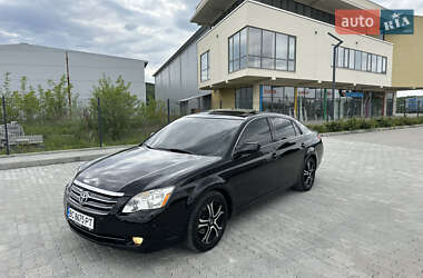 Седан Toyota Avalon 2006 в 