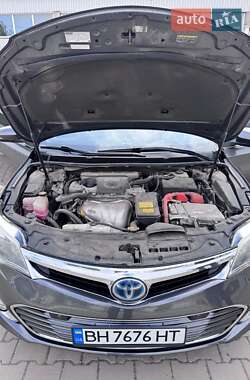 Седан Toyota Avalon 2013 в 