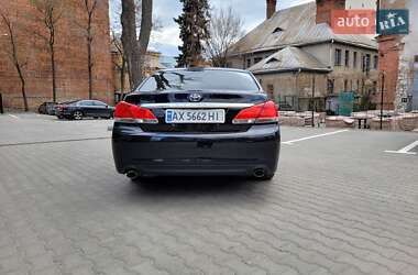 Седан Toyota Avalon 2010 в 
