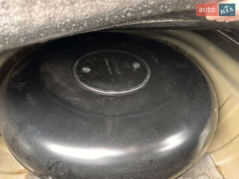 Седан Toyota Avalon 2018 в Житомирі