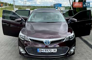 Седан Toyota Avalon 2013 в 