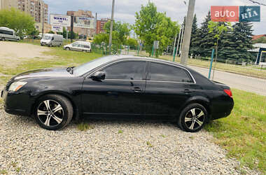 Седан Toyota Avalon 2006 в 