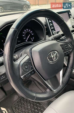 Седан Toyota Avalon 2019 в Виннице