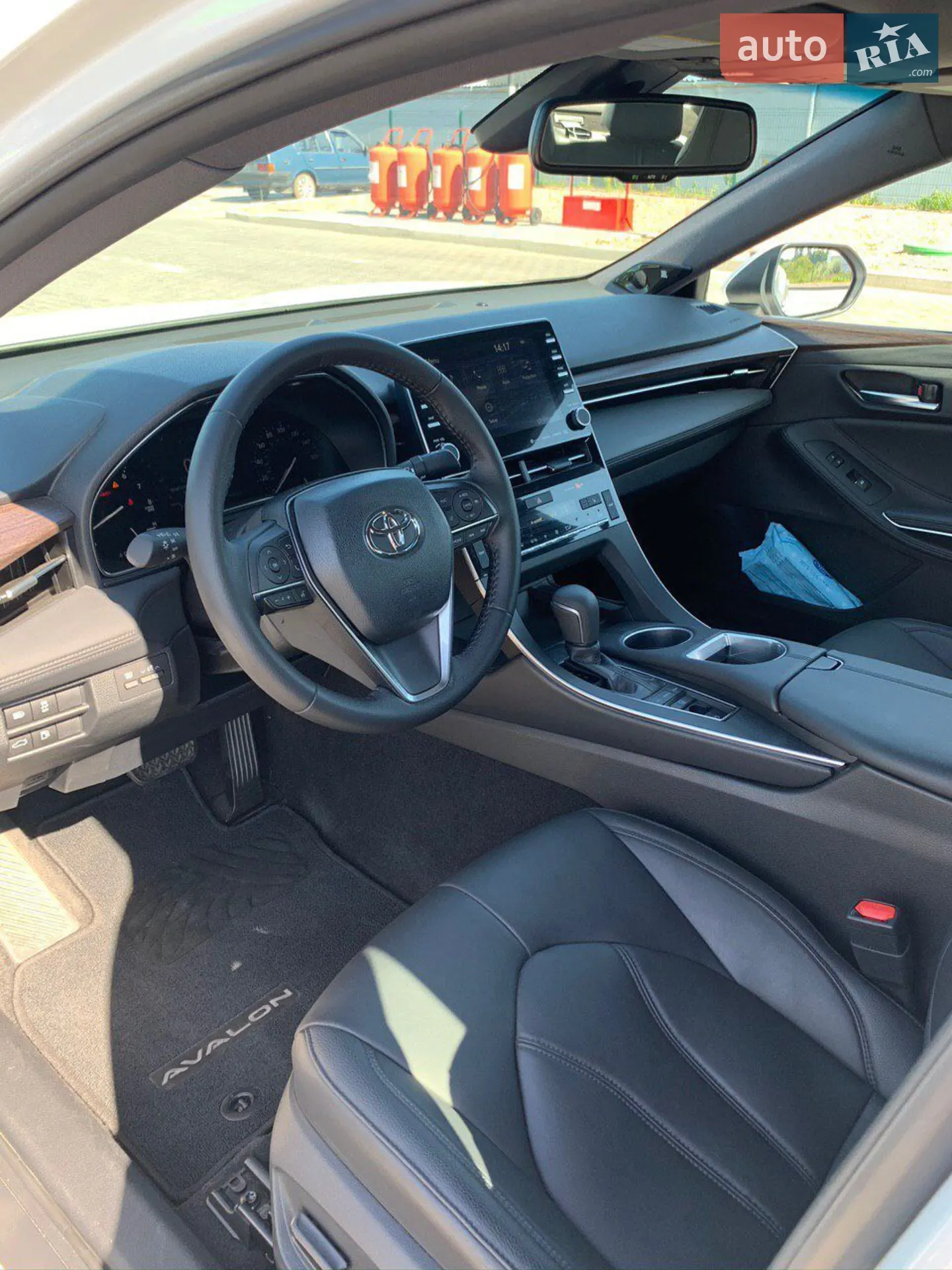 2018 Toyota Avalon - мініатюра 12