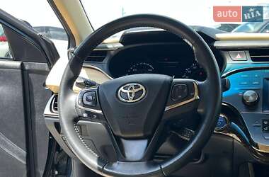 Седан Toyota Avalon 2014 в 