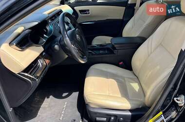 Седан Toyota Avalon 2014 в 
