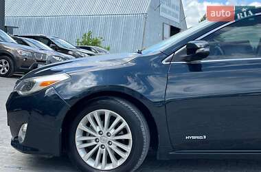 Седан Toyota Avalon 2014 в 