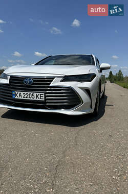 Седан Toyota Avalon 2018 в Одессе