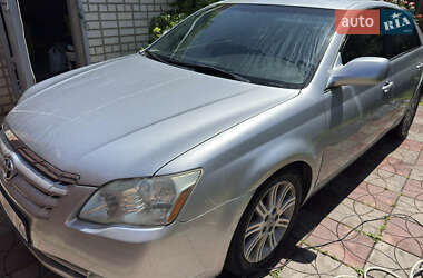 Седан Toyota Avalon 2006 в Полтаве