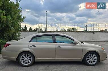 Седан Toyota Avalon 2008 в Сумах