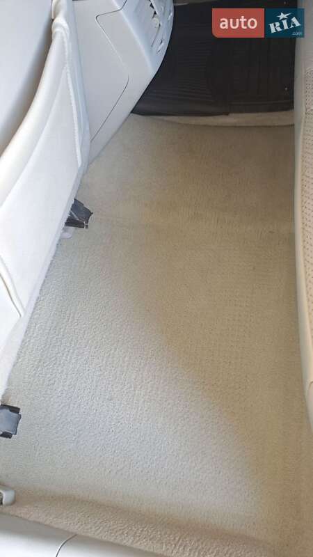 Седан Toyota Avalon 2006 в Измаиле