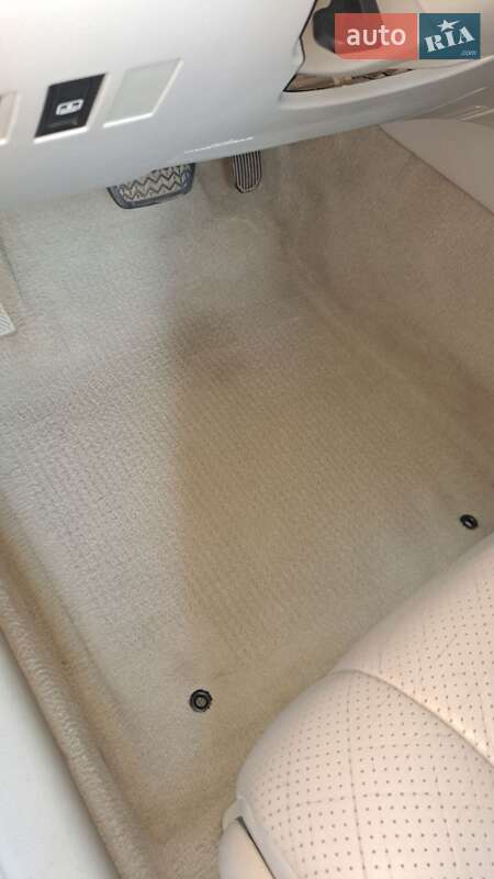 Седан Toyota Avalon 2006 в Измаиле