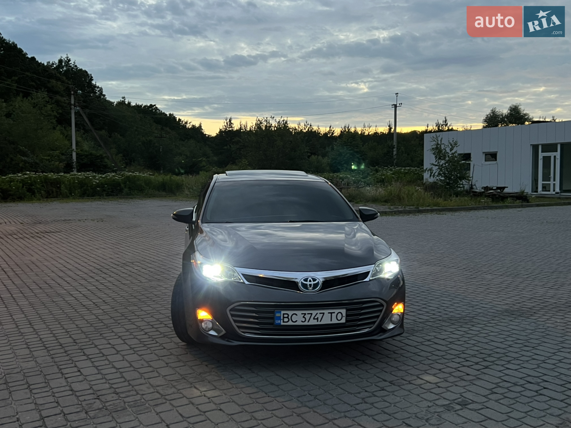 2013 Toyota Avalon - мініатюра 4